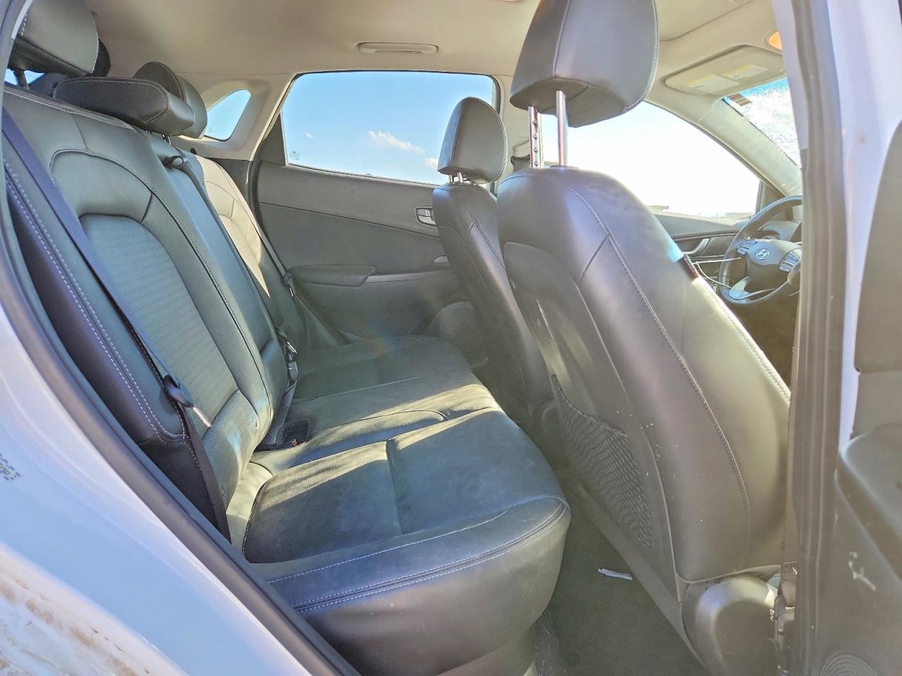 2021 Hyundai Kona VIN KM8K5CA52MU721923 photo 11