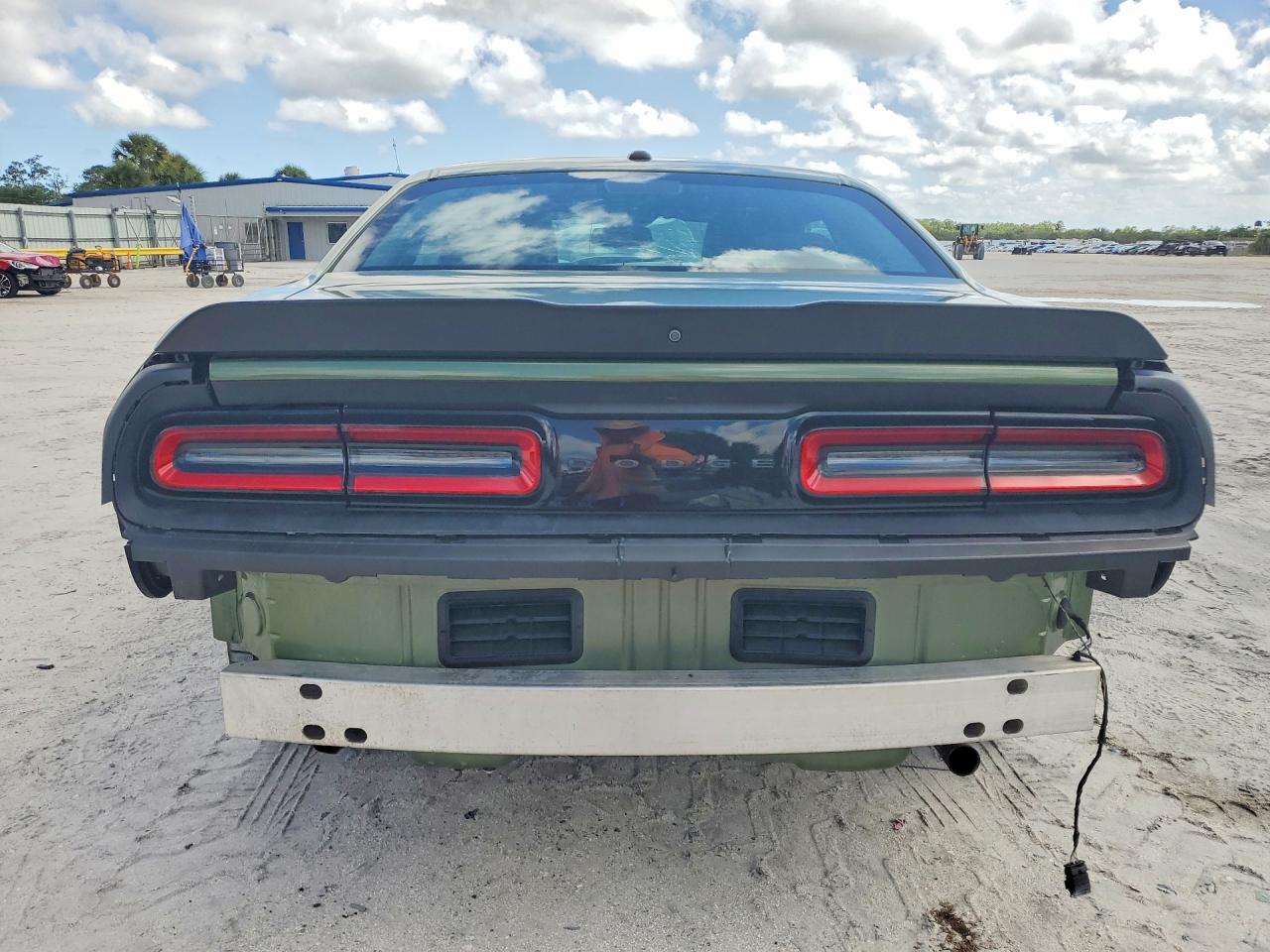 2023 Dodge Challenger VIN 2C3CDZJG1PH582413 photo 6