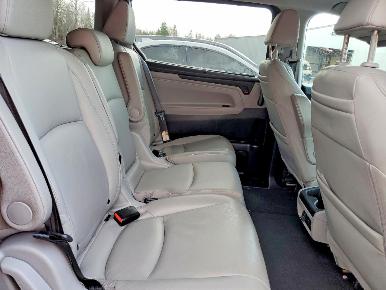 2019 HONDA Odyssey VIN 5FNRL6H82KB508454 photo 11