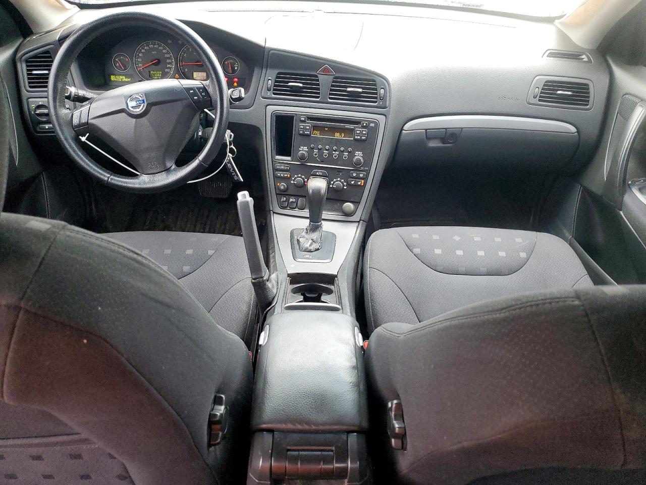 2008 VOLV S60 VIN YV1RS592582671967 photo 8