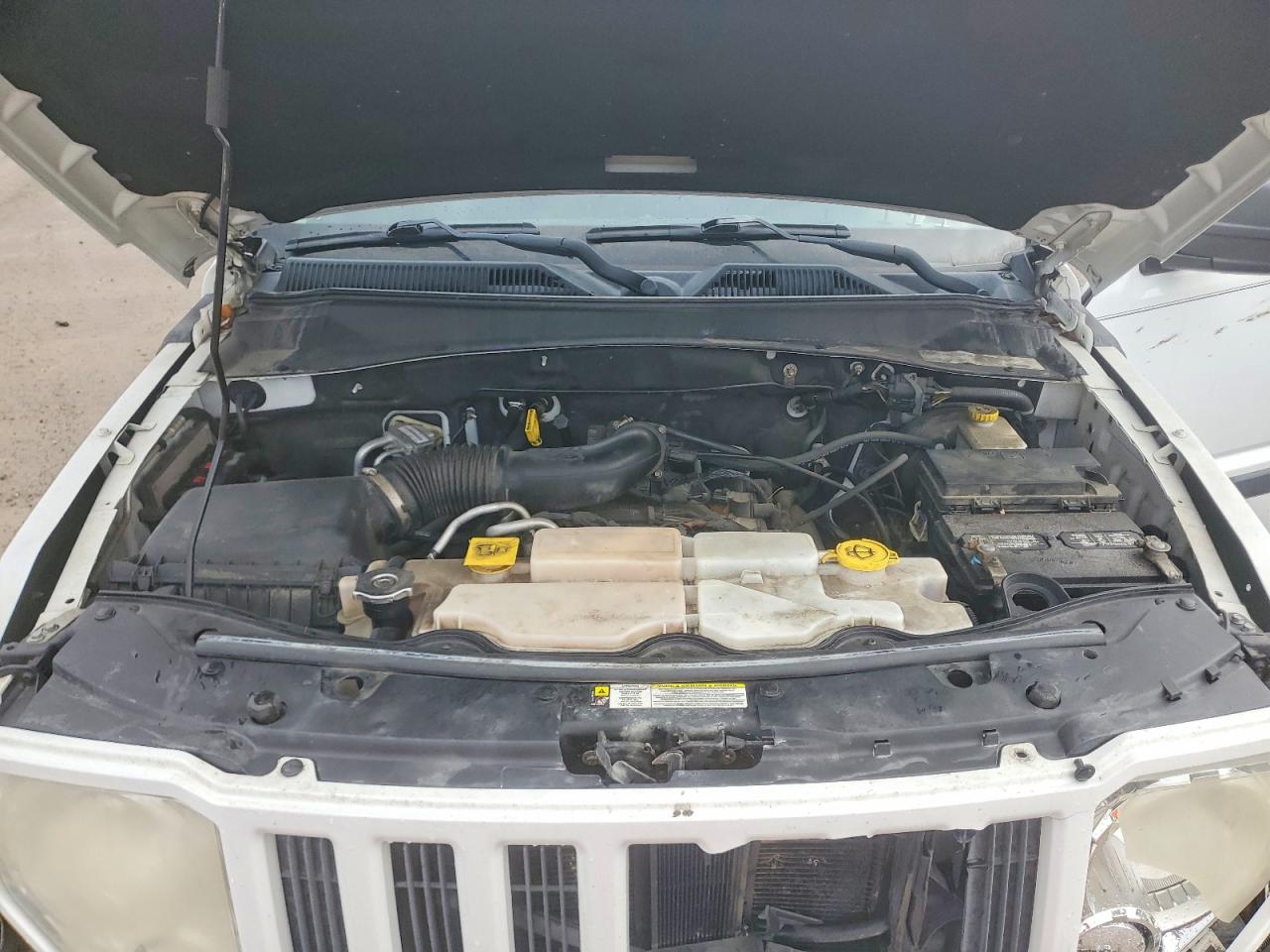 2012 Jeep Liberty VIN 1C4PJMAK9CW186996 photo 12