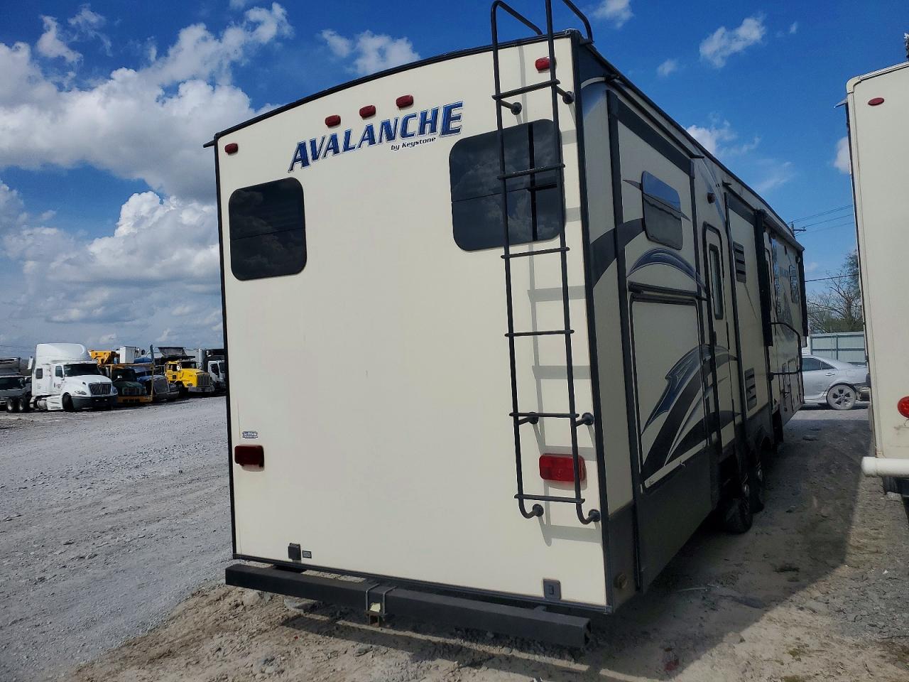 2014 KEYSTONE Avalanche VIN 4YDF36126EE760588 photo 4