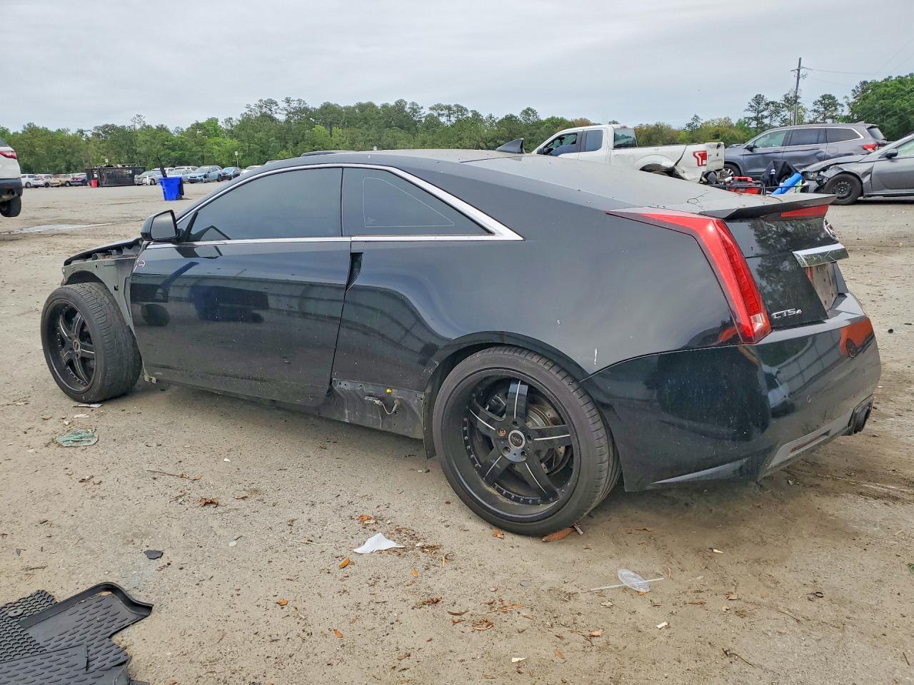 2011 CADILLAC Cts VIN 1G6DS1ED4B0128549 photo 2