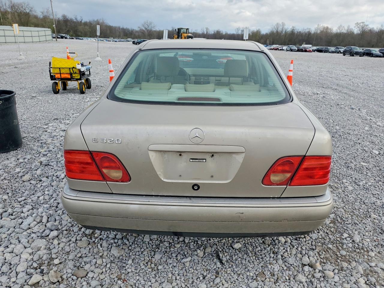 1999 Mercedes-Benz E-class VIN WDBJF65H0XA834065 photo 6