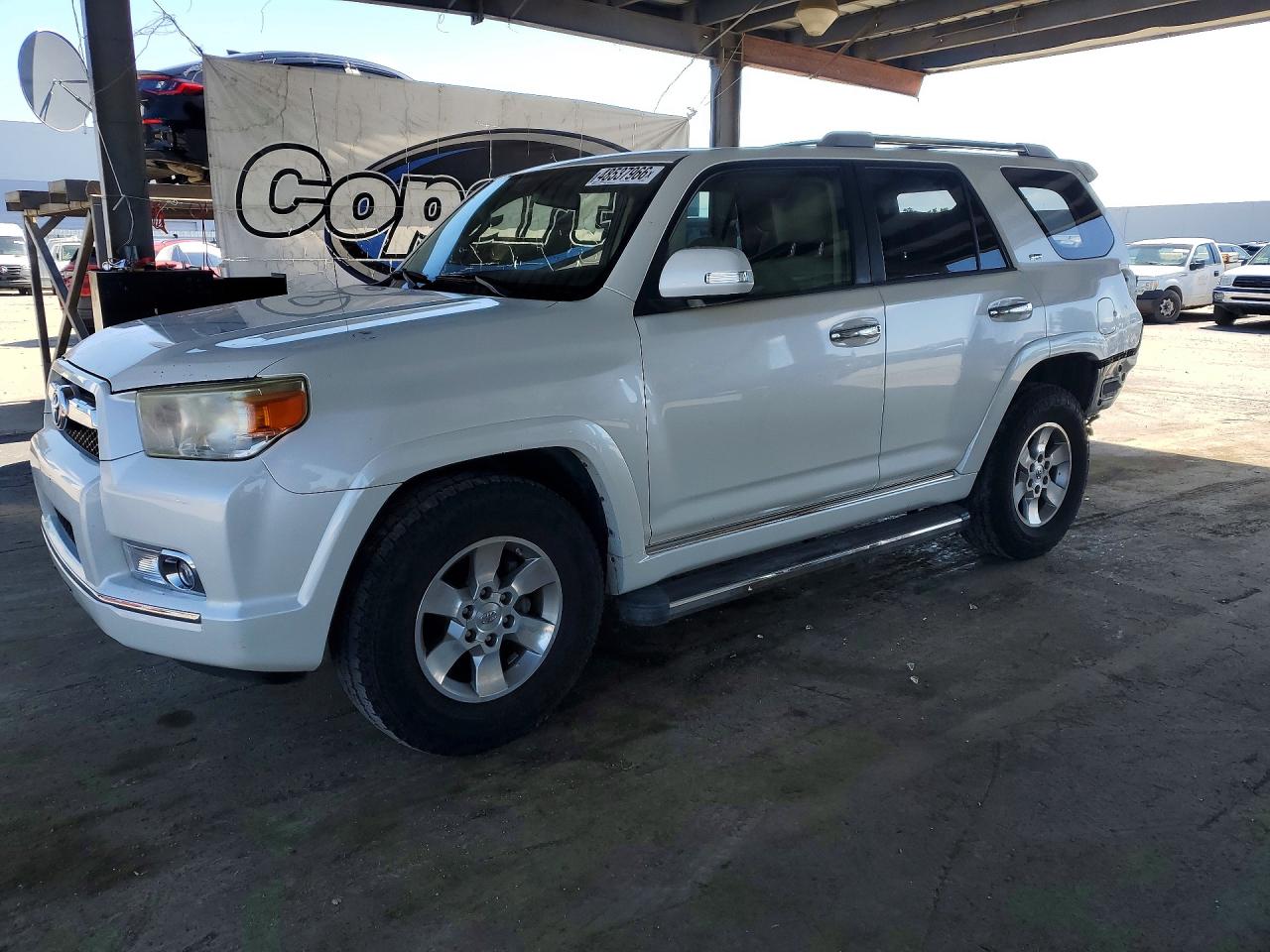 2010 Toyota 4runner VIN JTEZU5JR1A5004581 photo 1
