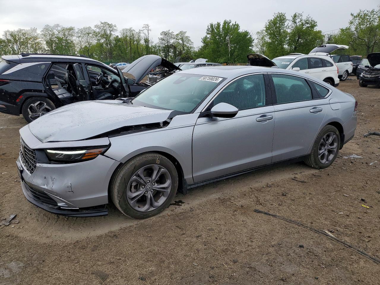 2024 Honda Accord VIN 1HGCY1F39RA028109 photo 1