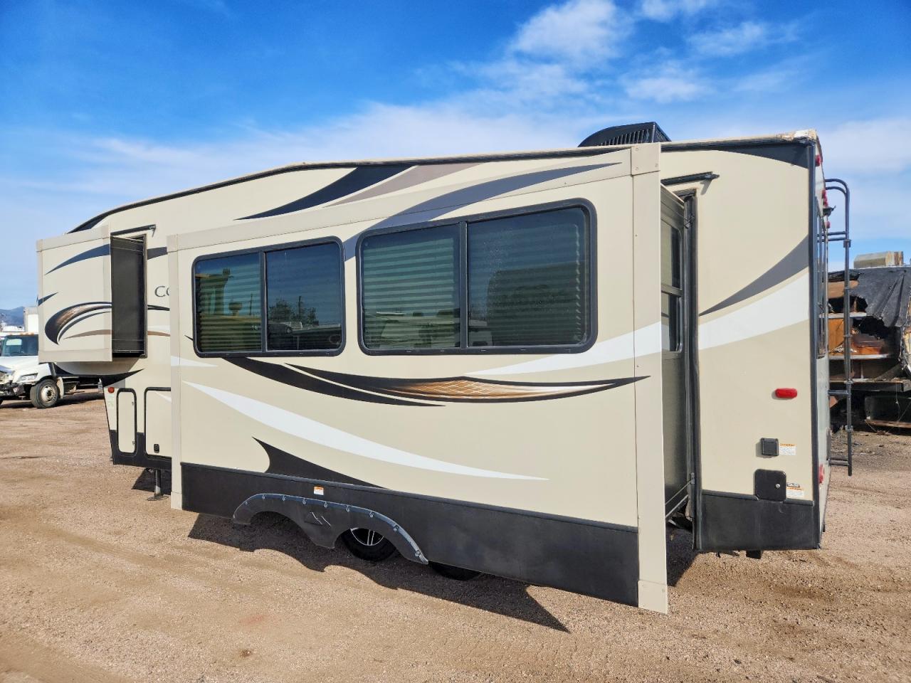 2019 KEYSTONE Cougar VIN 4YDF25R21KV505781 photo 3