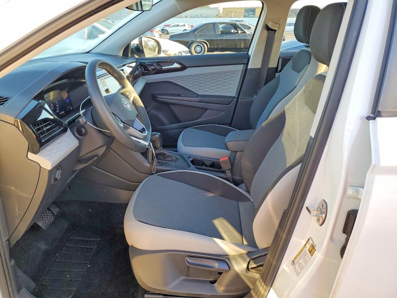 2023 Volkswagen All other VIN 3VVCX7B2XPM366928 photo 7