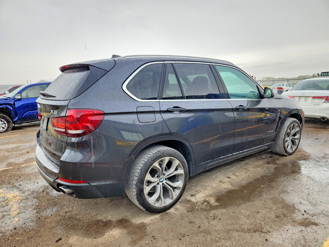 2015 BMW X5 VIN 5UXKR0C59F0K61267 photo 3