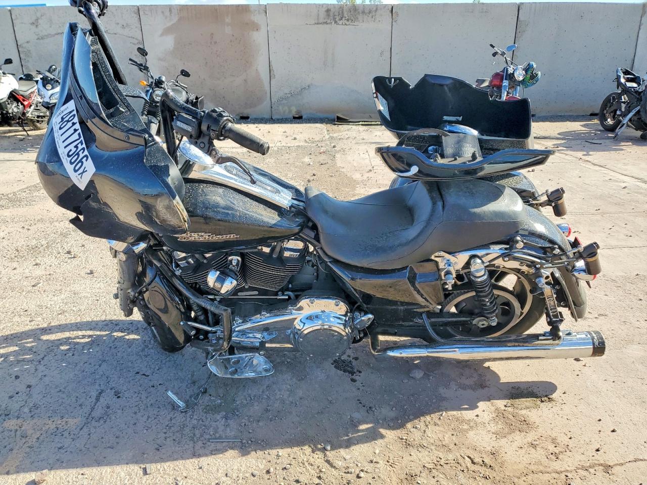 2019 HARLEY Fl VIN 1HD1KBC13KB670808 photo 3