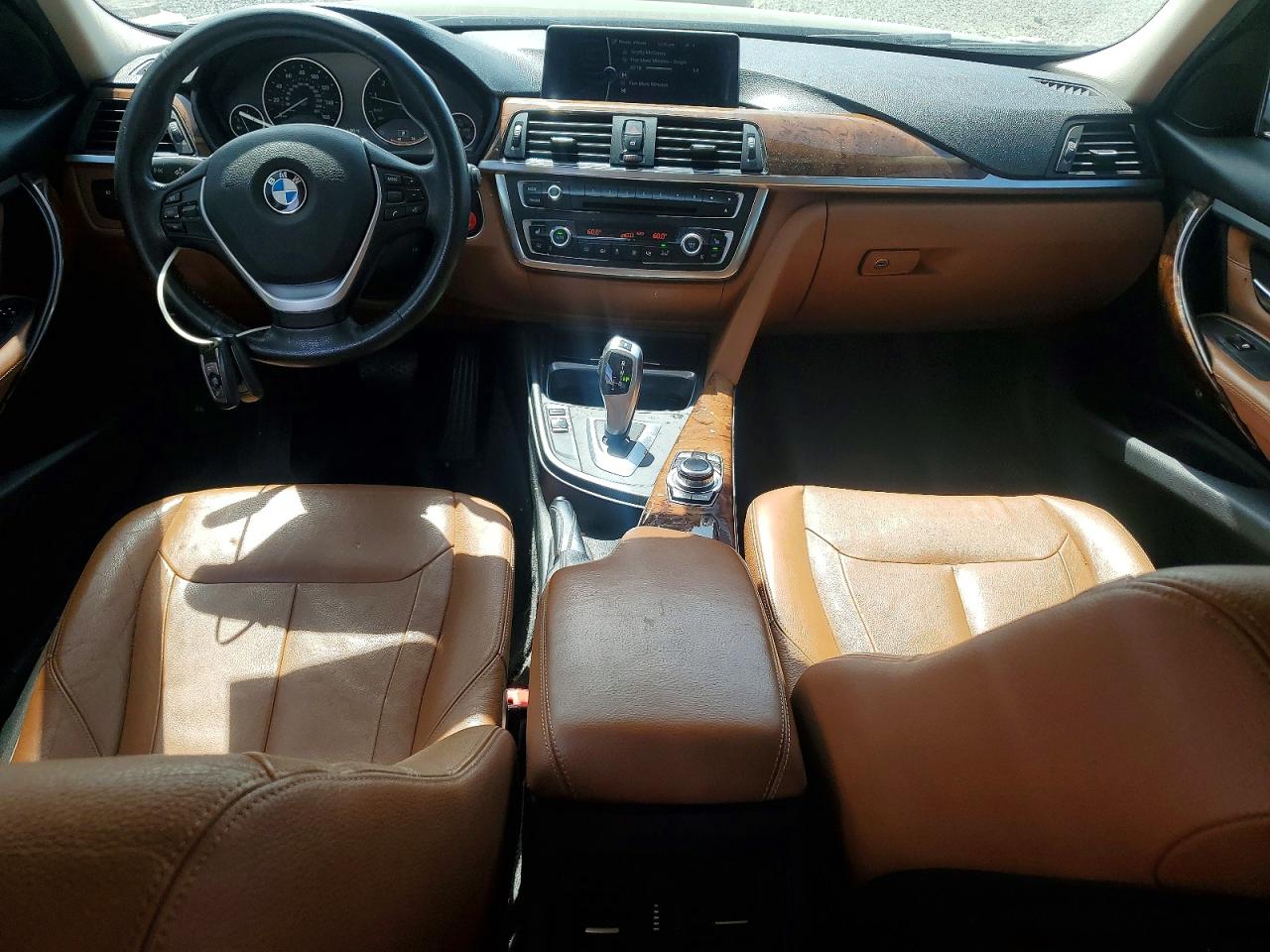 2013 BMW 3 series VIN WBA3A5C57DF355259 photo 8