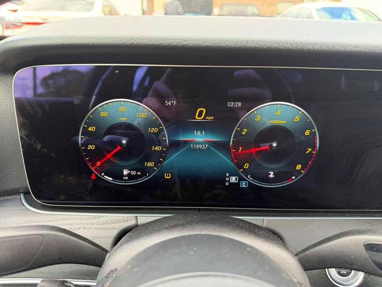 2022 Mercedes-Benz E-class VIN W1KZF8EB3NB020775 photo 9