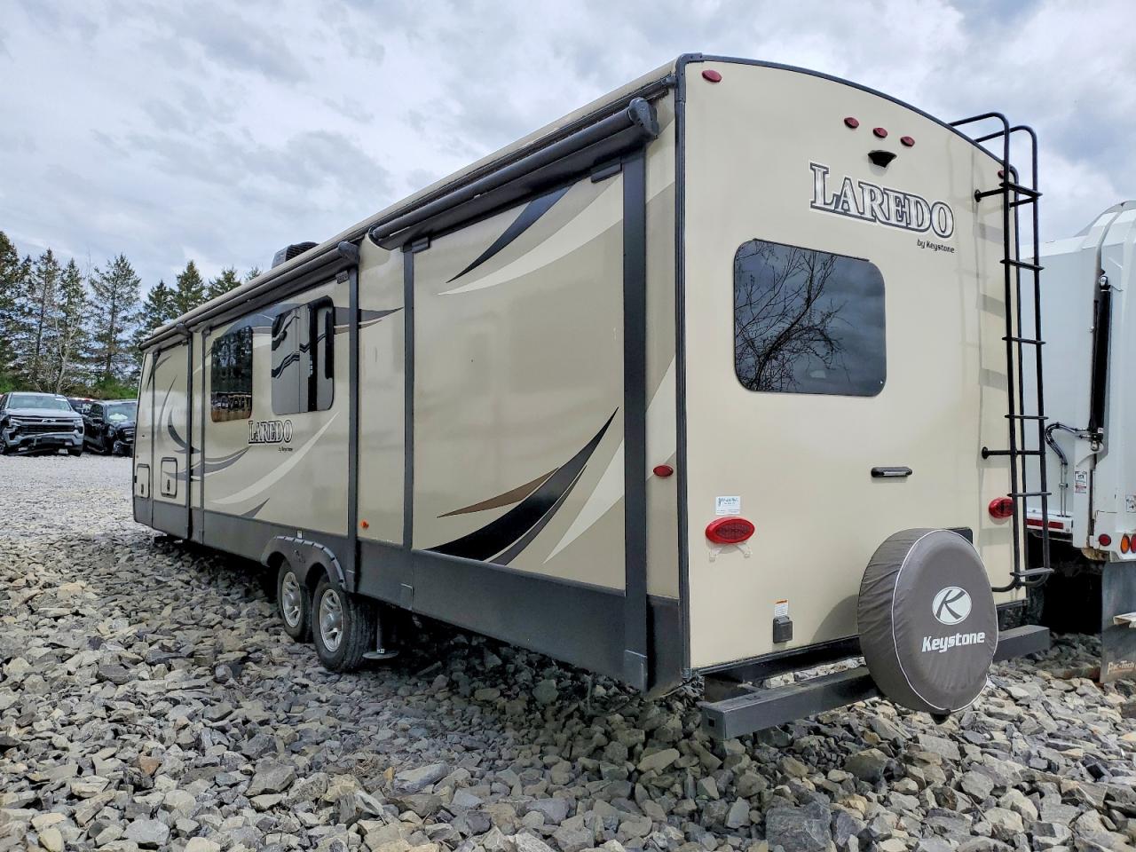 2017 KEYSTONE Laredo VIN 4YDT33322HV601117 photo 3