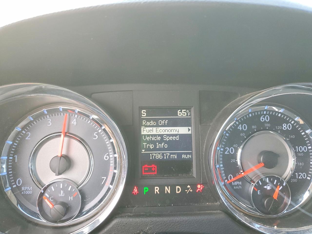 2011 Chrysler Minivan VIN 2A4RR8DG0BR607182 photo 9