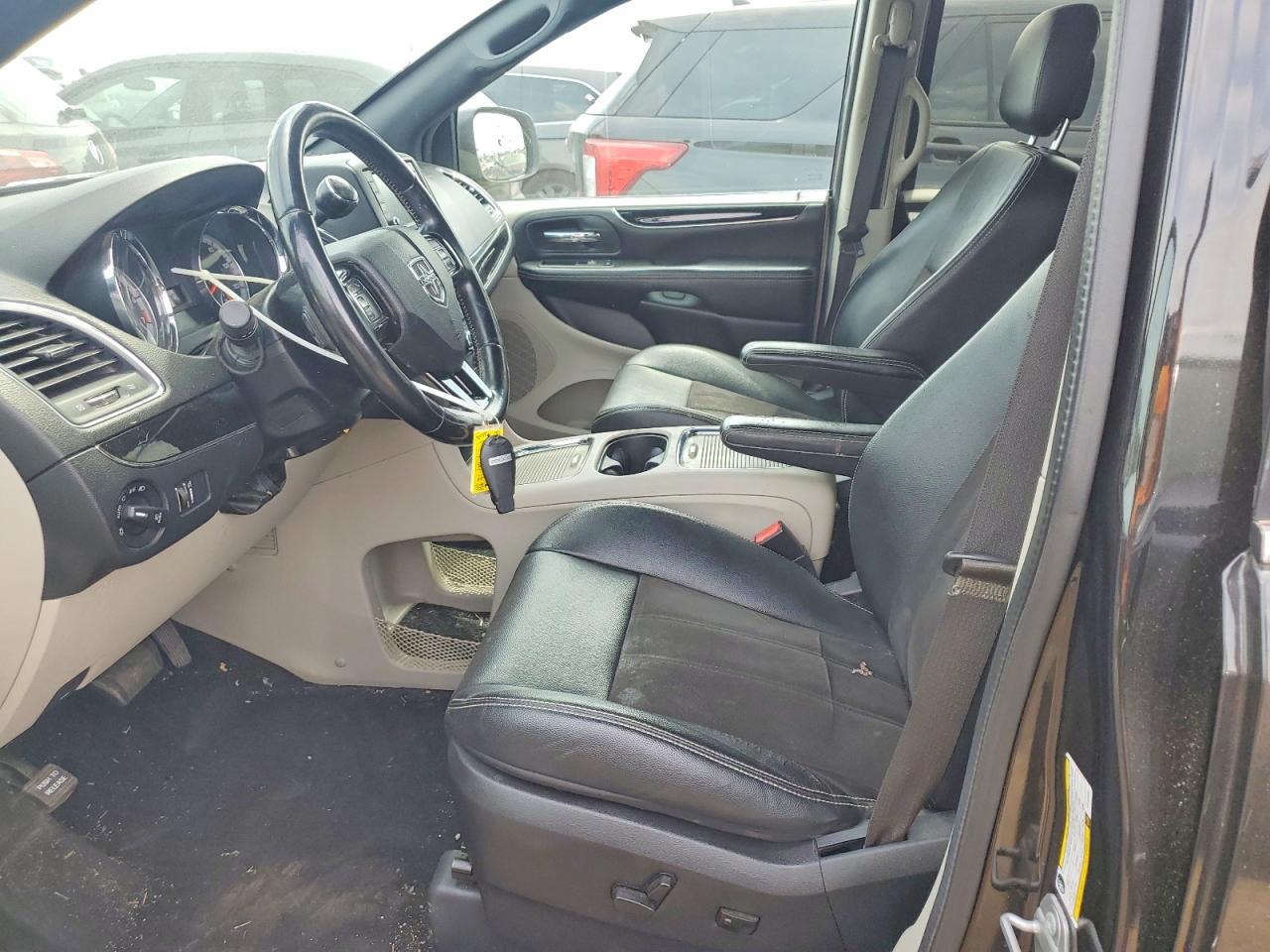 2020 Dodge Caravan VIN 2C4RDGCG1LR152893 photo 7