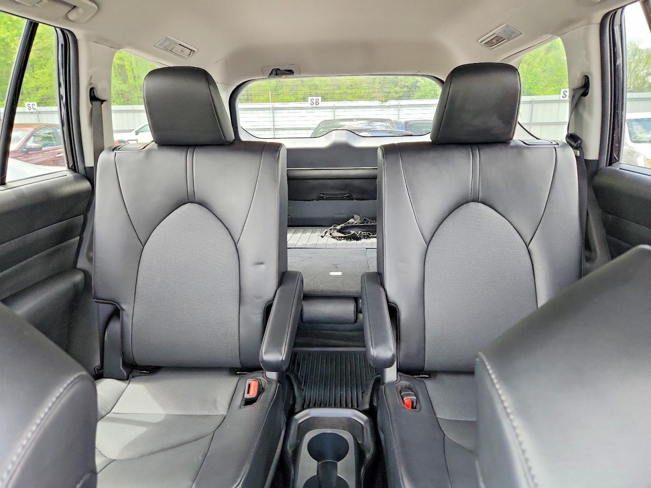 2024 TOYOTA All other VIN 5TDACAB57RS007807 photo 10