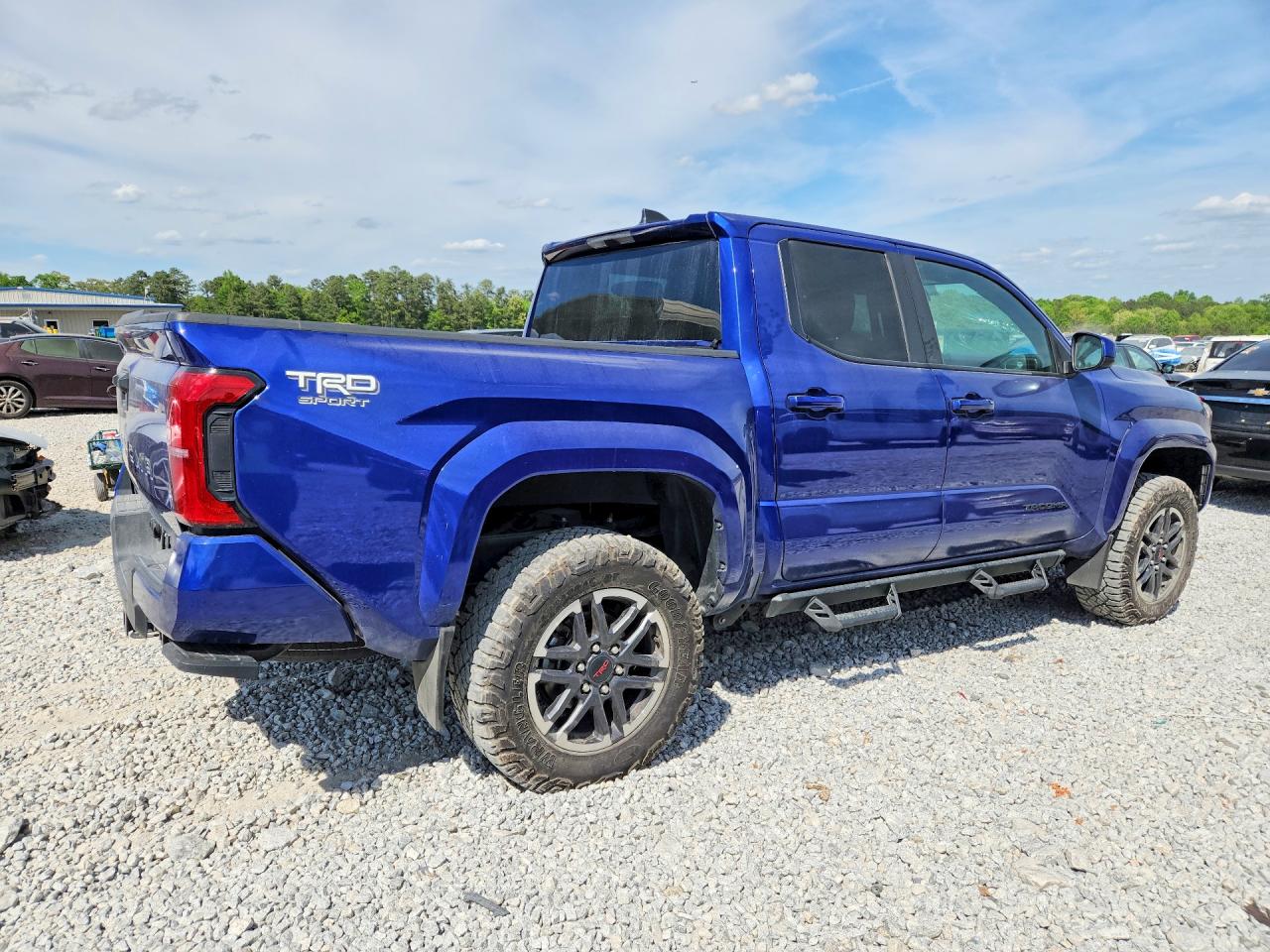 2024 Toyota Tacoma trd VIN 3TYLB5JN5RT058604 photo 3