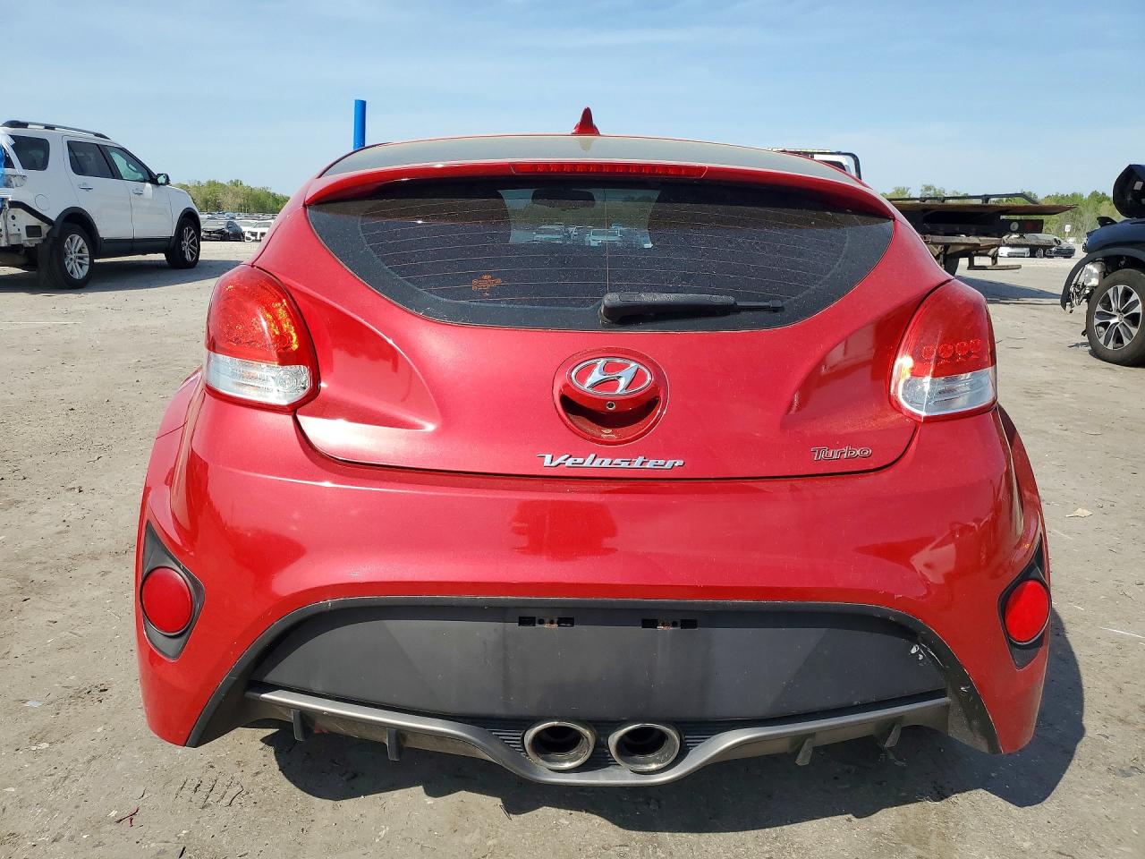 2015 Hyundai Veloster VIN KMHTC6AE5FU221771 photo 6