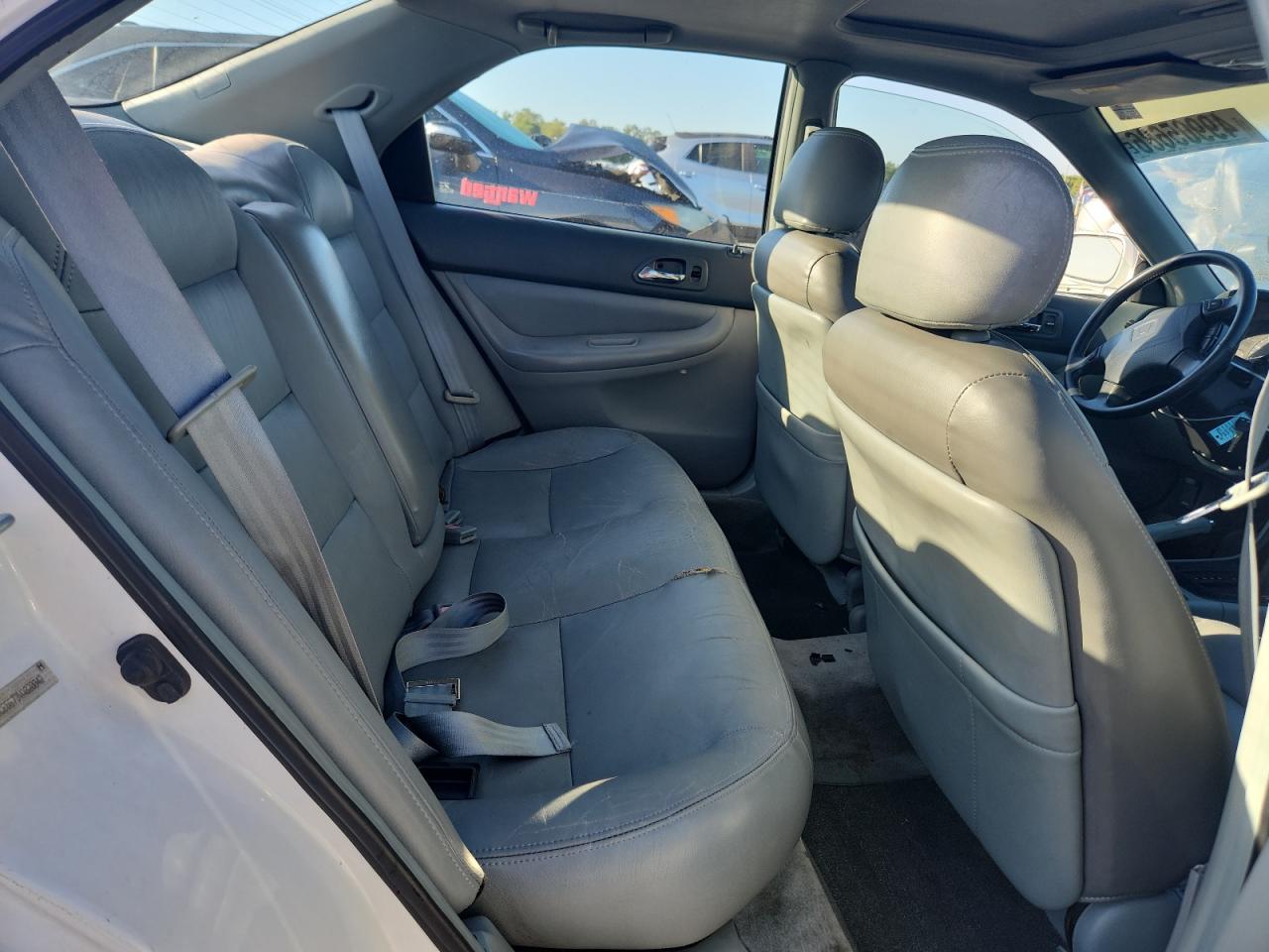 1997 Honda Accord VIN 1HGCE6673VA020042 photo 10
