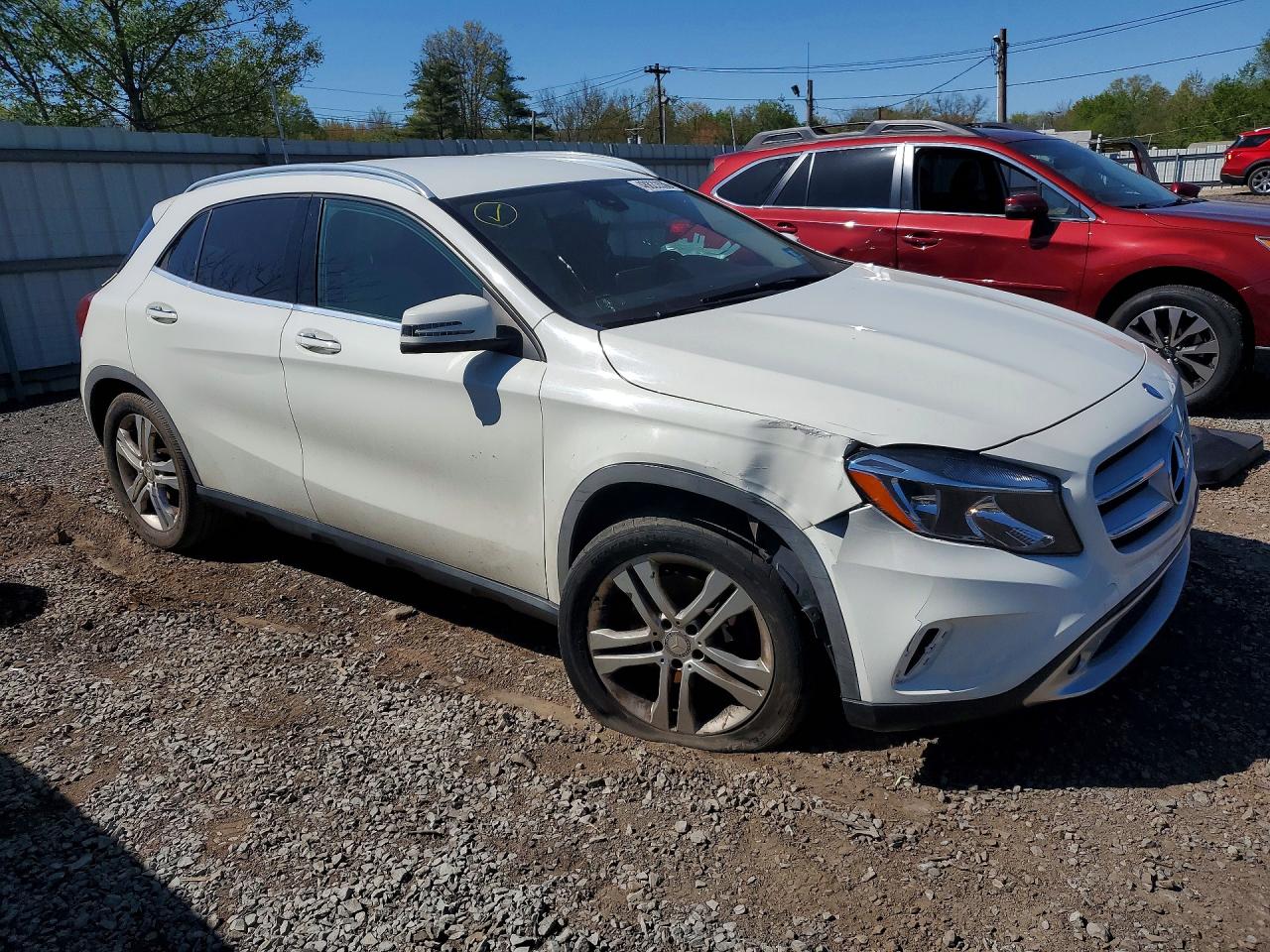2016 Mercedes Gla-class VIN WDCTG4EB0GJ219372 photo 4
