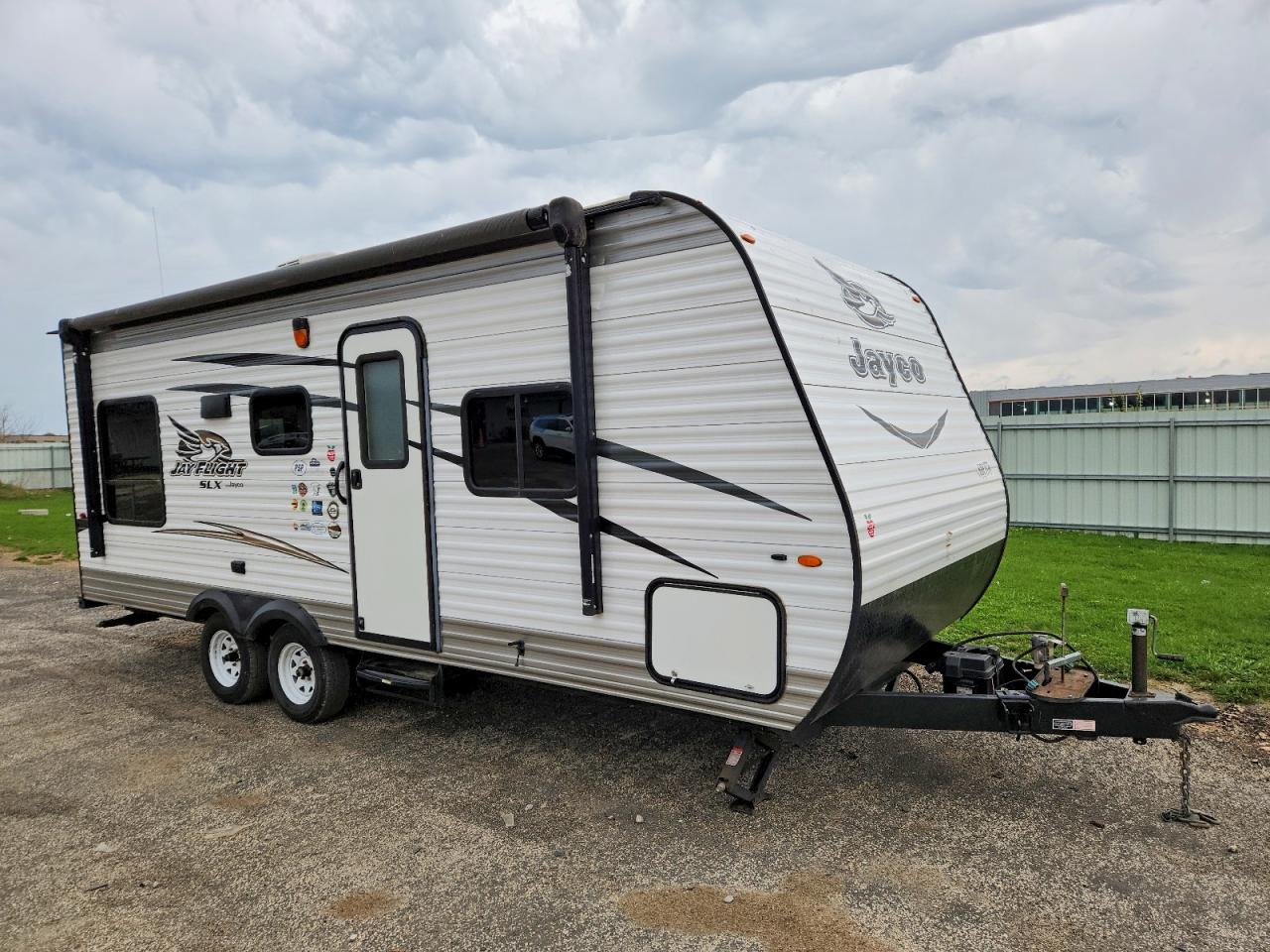 2017 JAYCO All models VIN 1UJBJ0BL4H17Z0602 photo 1