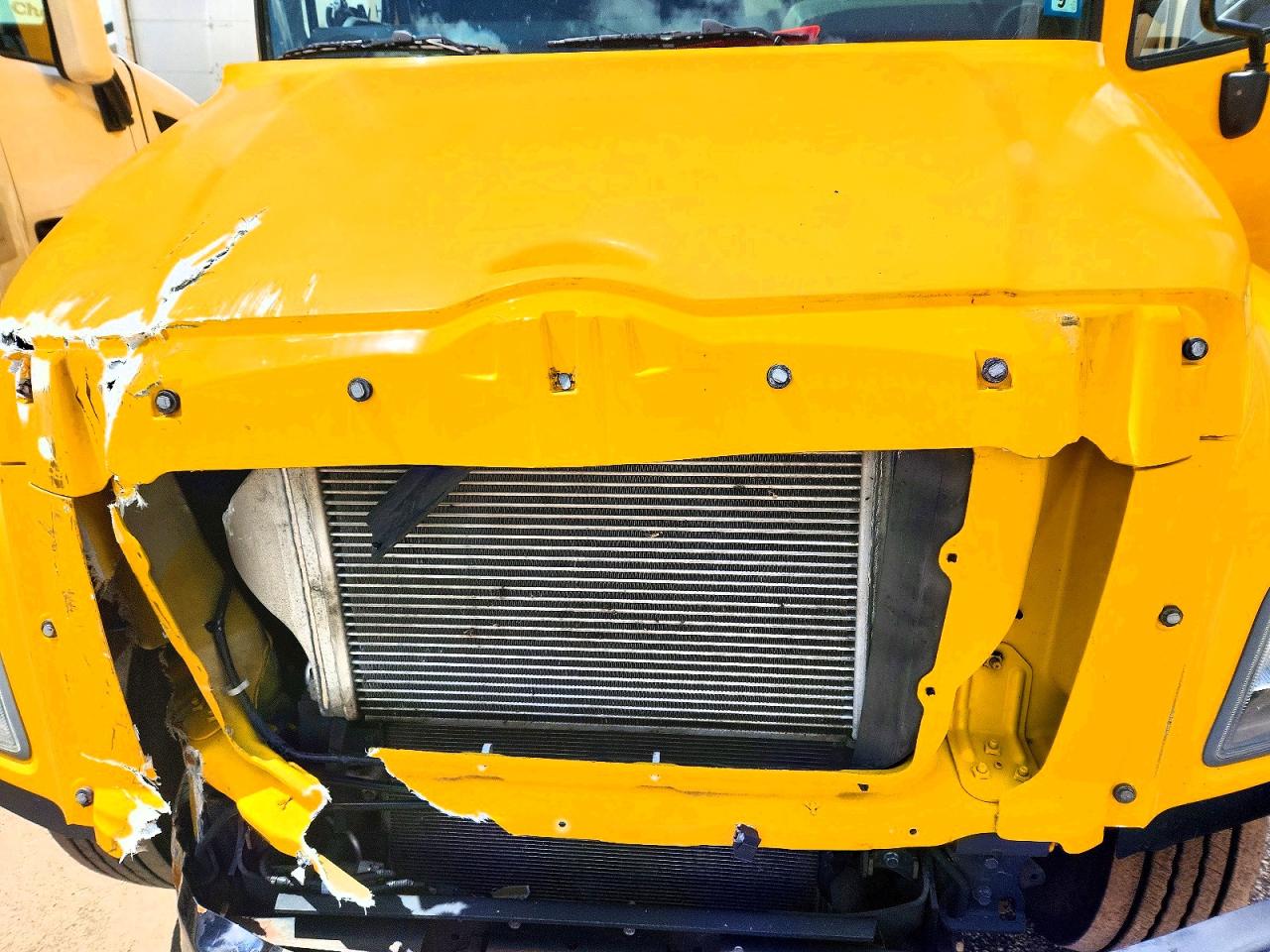 2023 HINO All other VIN 5PVNJ7AV9P5T52609 photo 7