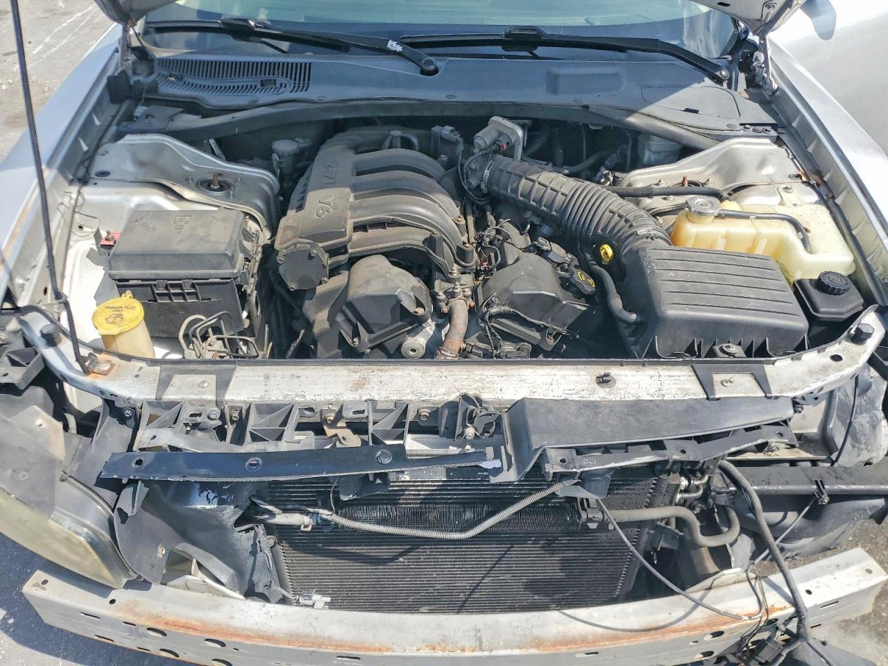 2008 Dodge Charger VIN 2B3KA43R28H231739 photo 11