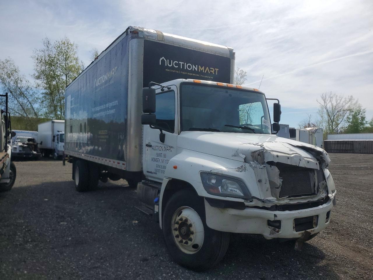 2018 HINO All other VIN 5PVNJ8JV3J4S68434 photo 1