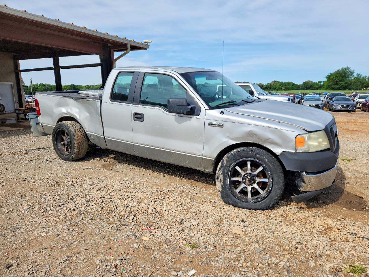 2007 Ford F150 VIN 1FTRX12W37NA54660 photo 4