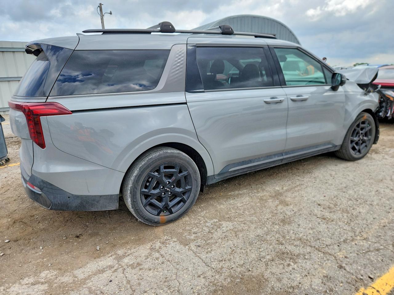 2025 Kia All other VIN KNDNE5K34S6473167 photo 3