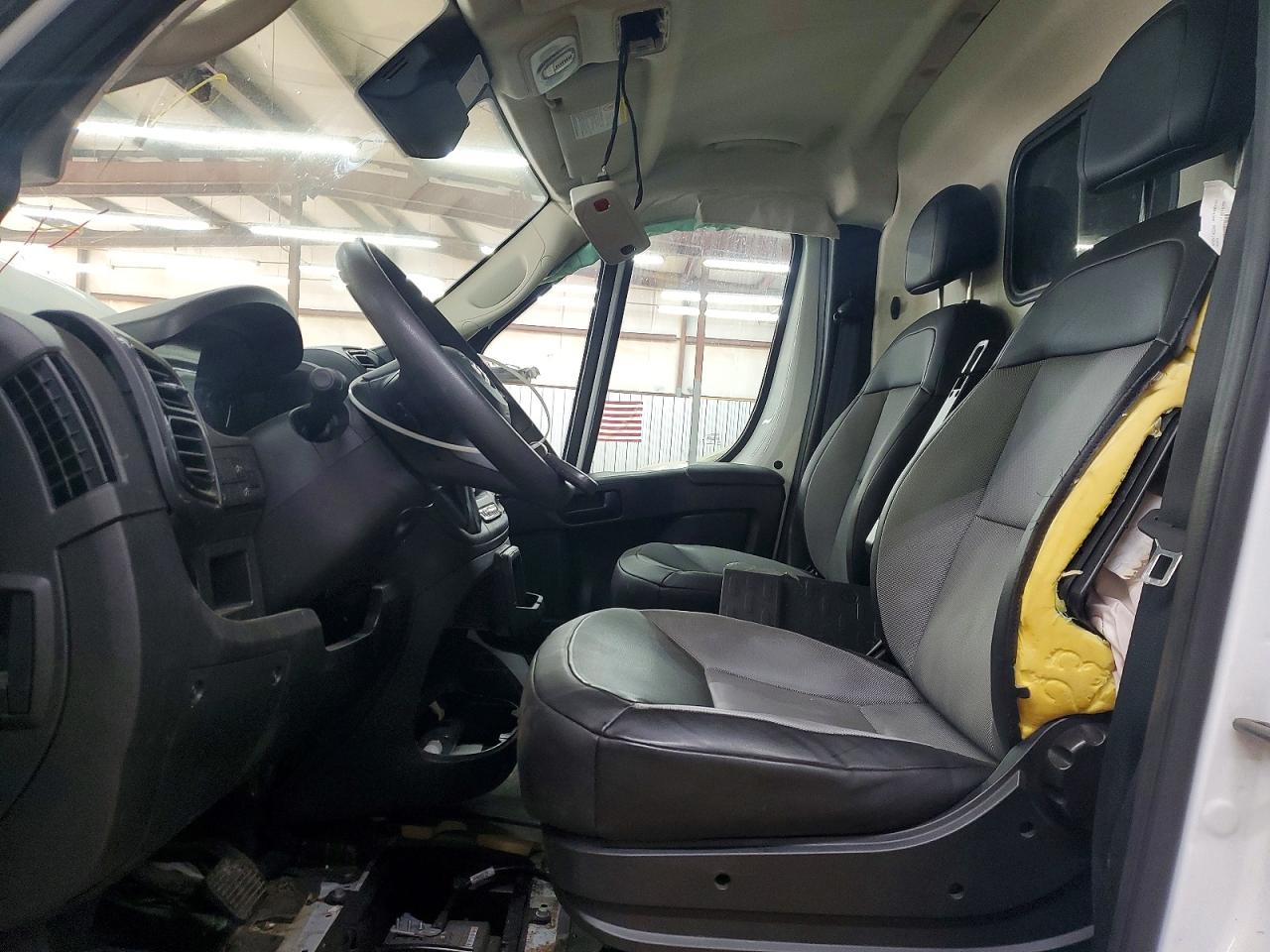 2024 Ram Promaster VIN 3C6LRVCG7RE125209 photo 7