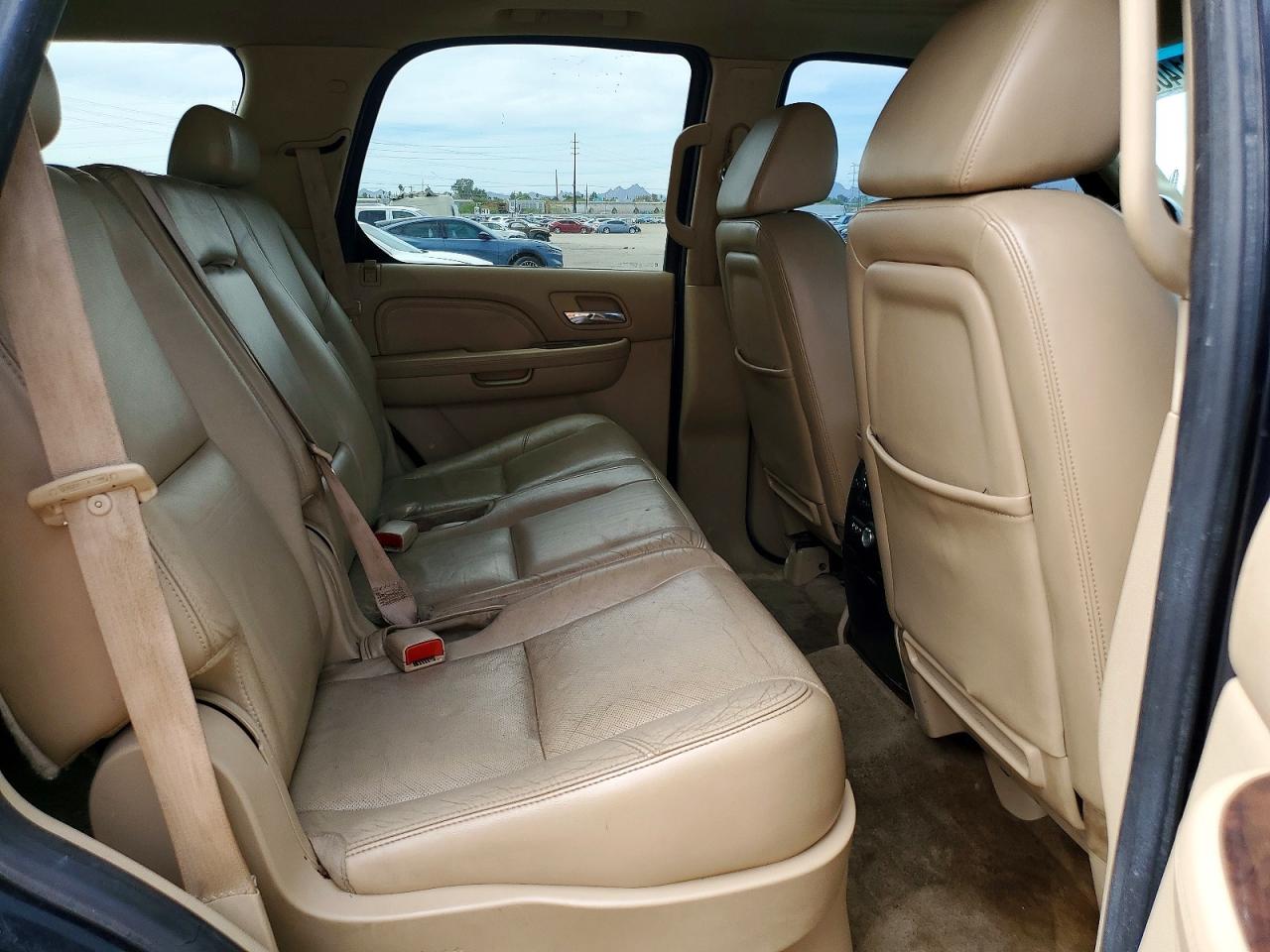 2009 Cadillac Escalade VIN 1GYFK43549R118381 photo 11