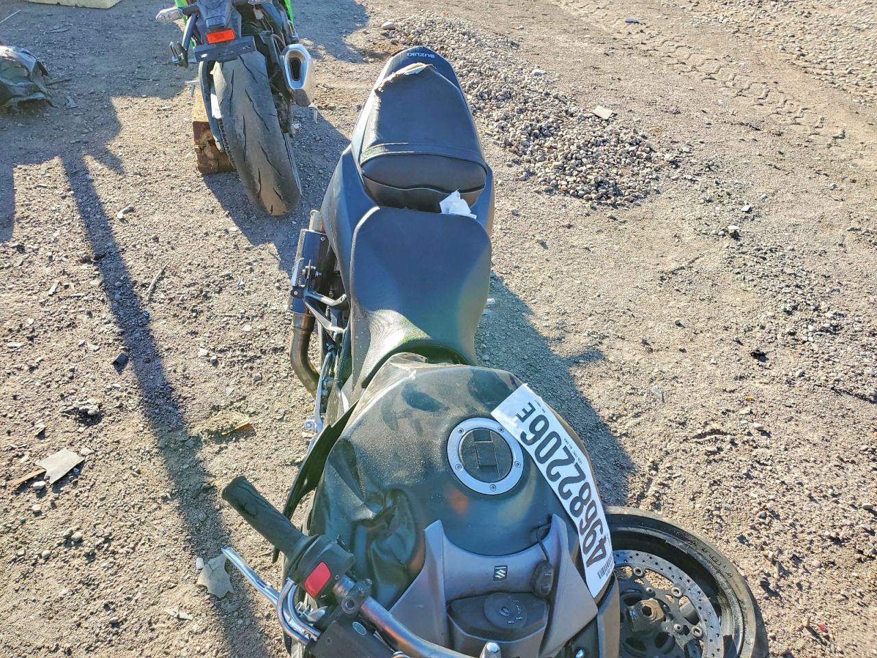 2015 Suzuki Gsxr750 VIN JS1GR7NA5F2100617 photo 5