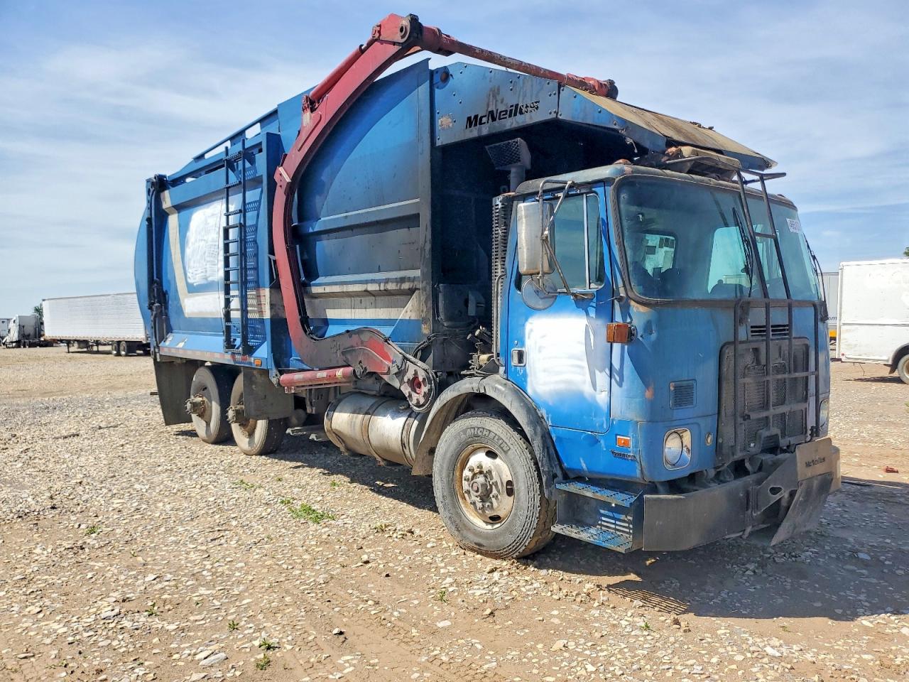 2008 AUTOCAR All other VIN 5VCDC6JF68H205997 photo 1