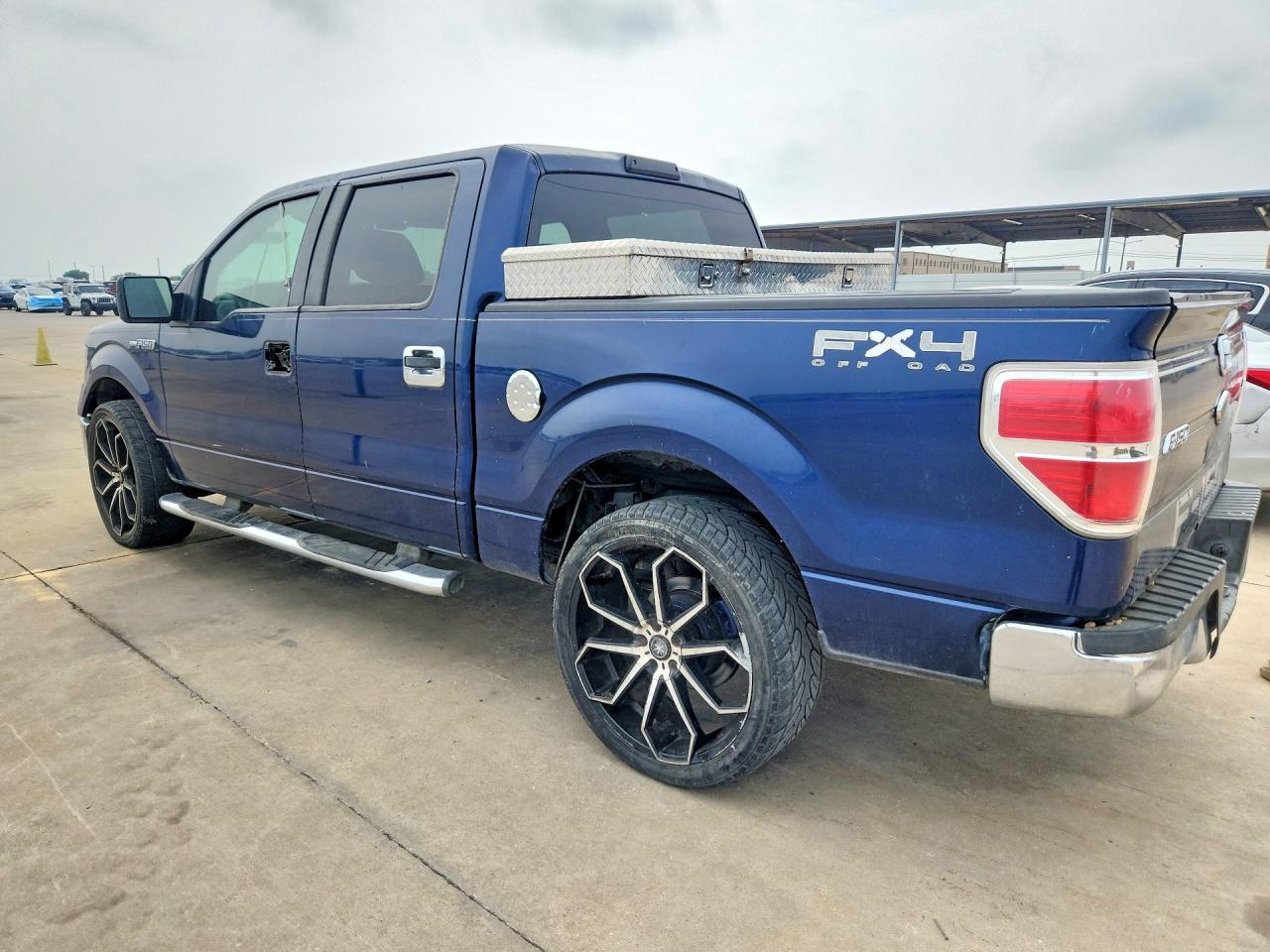 2009 Ford F150 VIN 1FTRW12869FB19213 photo 2