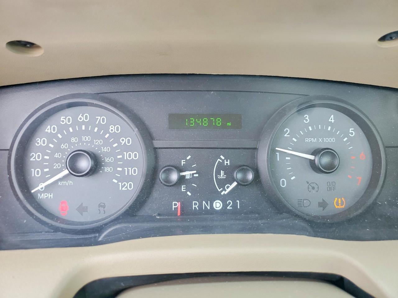 2008 Mercury Grmarquis VIN 2MEFM74V48X631648 photo 9