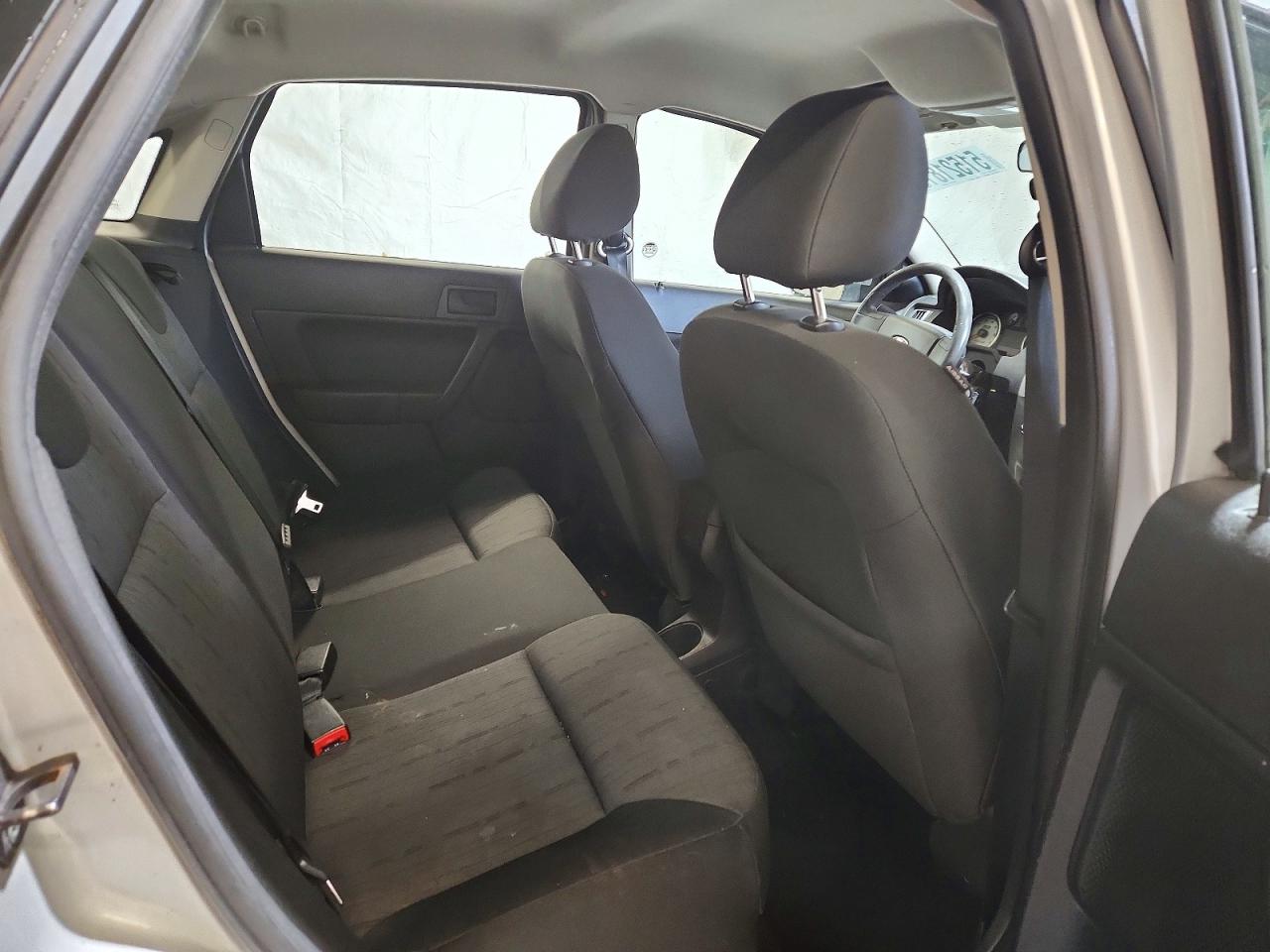 2008 Ford Focus VIN 1FAHP35N38W259617 photo 10