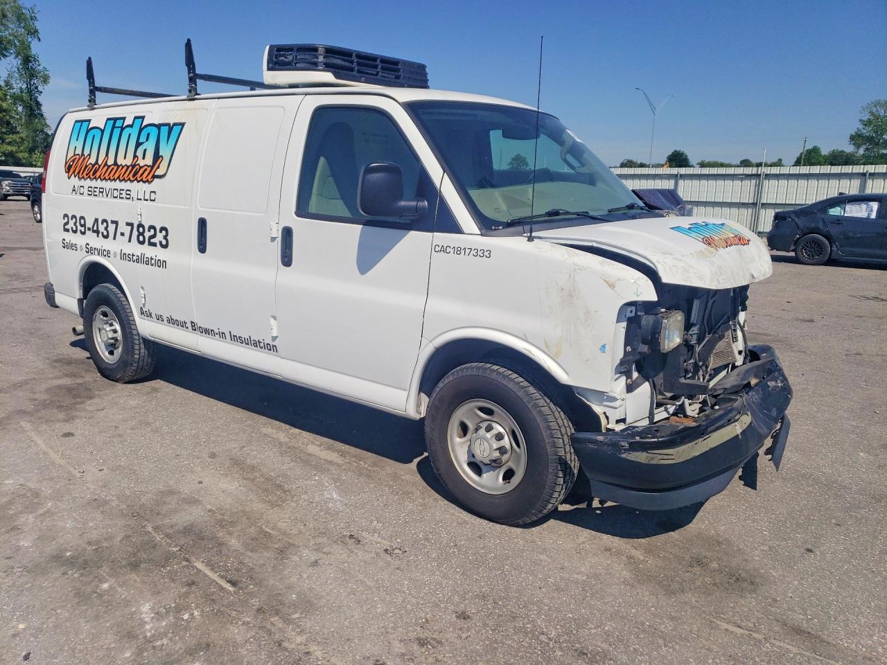 2017 CHEV Express VIN 1GCWGAFF7H1119967 photo 4