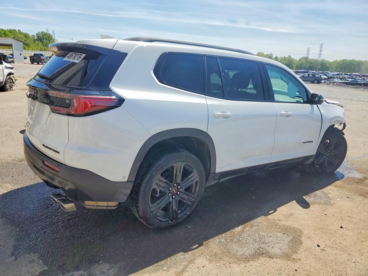 2024 GMC Acadia VIN 1GKENKKS4RJ241637 photo 3