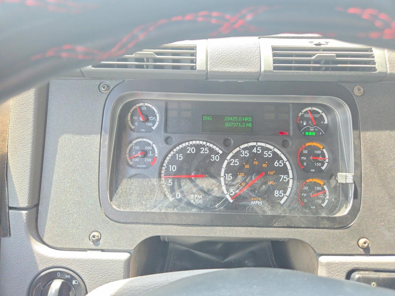 2016 FREIGHTLINER All other VIN 1FUJGLBG9GLGY3638 photo 8
