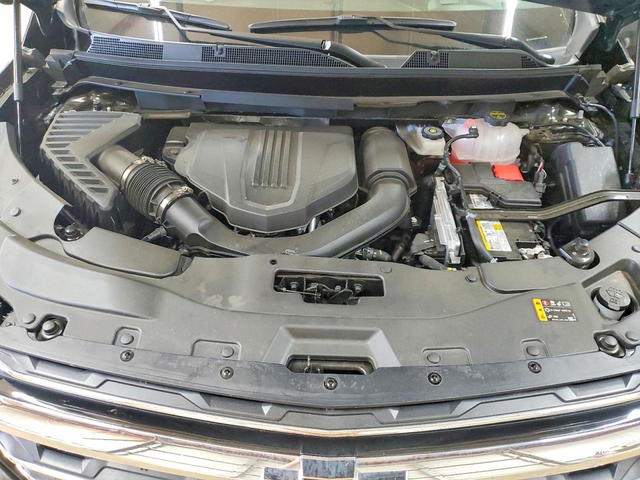 2025 Chevrolet Traverse VIN 1GNERGRS0SJ256197 photo 12