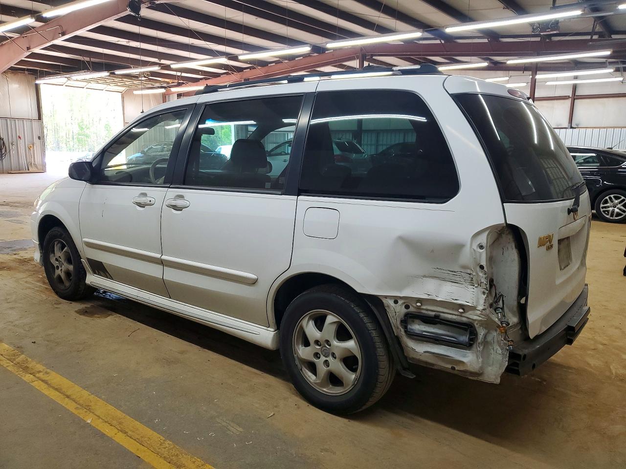 2001 Mazda Mpv VIN JM3LW28YX10196216 photo 2