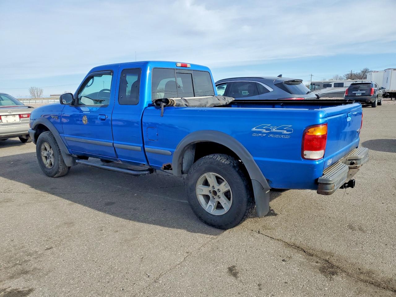 1998 Ford Ranger VIN 1FTZR15XXWTA41445 photo 2