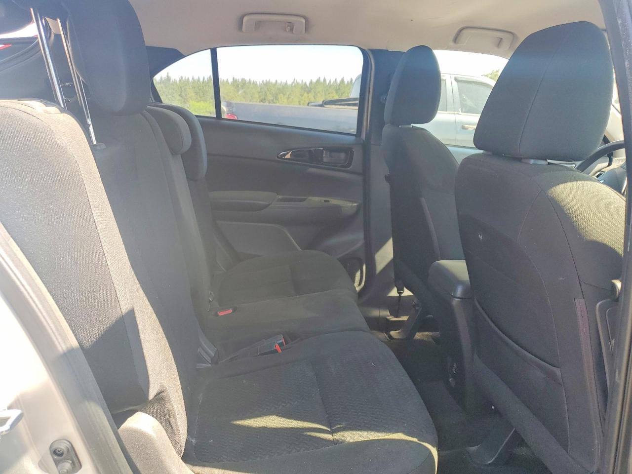 2018 Mitsubishi ECLIPSE VIN JA4AT3AA2JZ068151 photo 10
