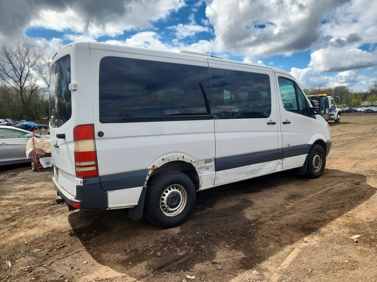 2009 Dodge Sprinter VIN WDWPE7AC795426945 photo 3