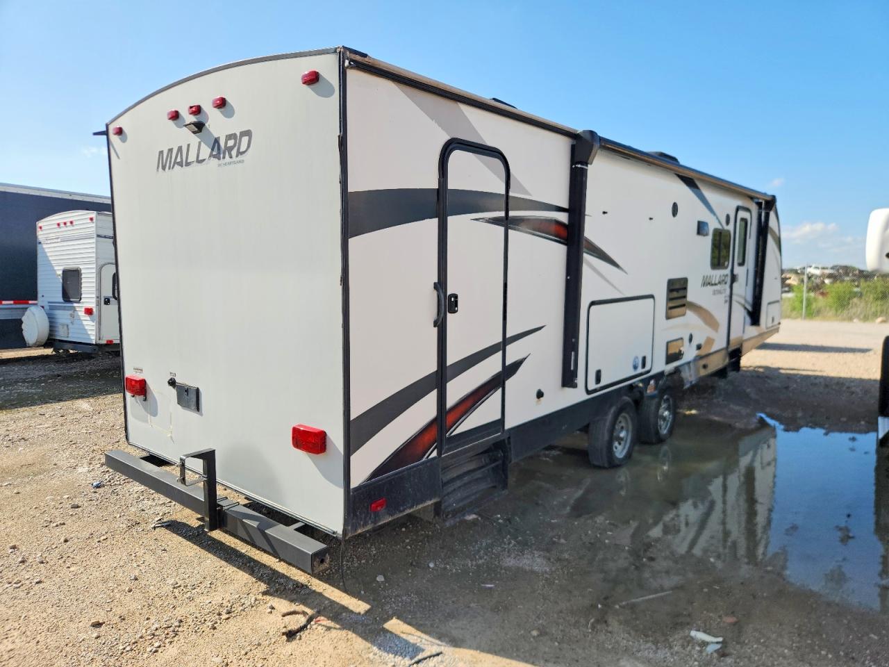 2018 HEARTLAND All models VIN 5SFNB3623JE383895 photo 4