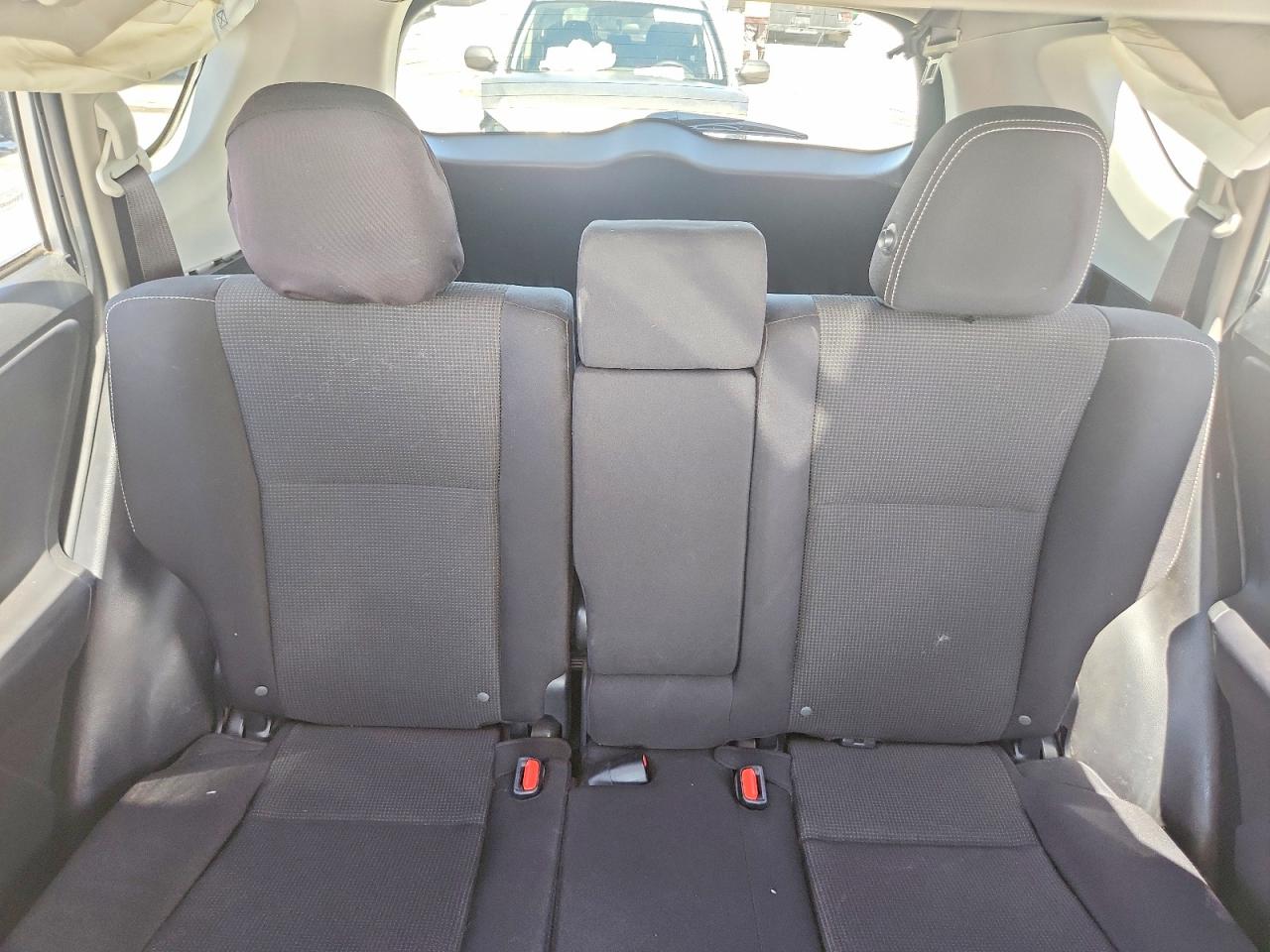2018 TOYOTA Rav4 VIN JTMRFREV5JJ211172 photo 10