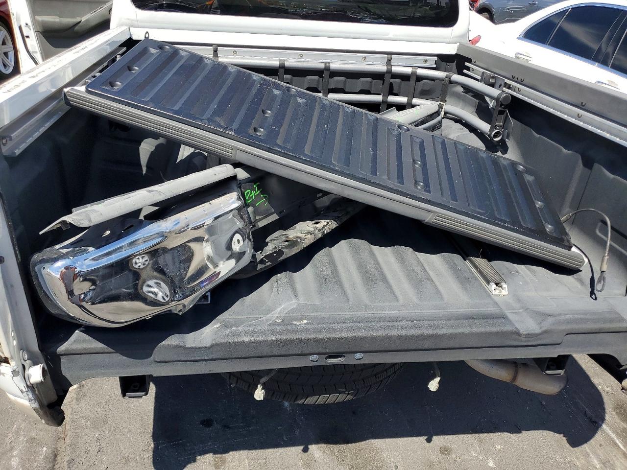 2008 NISS Frontier VIN 1N6AD07U98C412605 photo 12