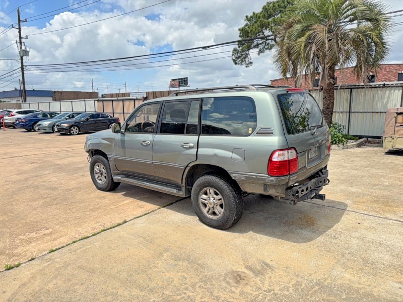 2001 Lexs Lx470 VIN JTJHT00W513503180 photo 3