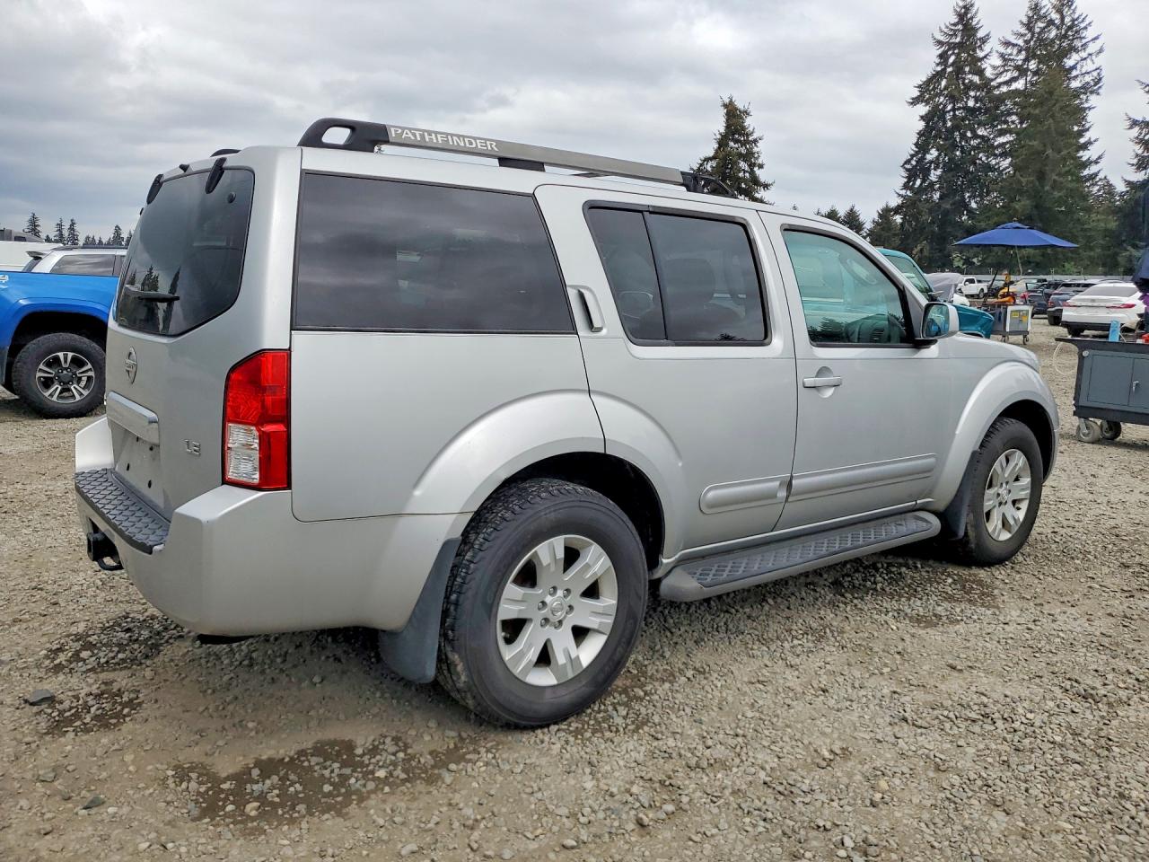 2005 Nissan Pathfinder VIN 5N1AR18W35C739017 photo 3